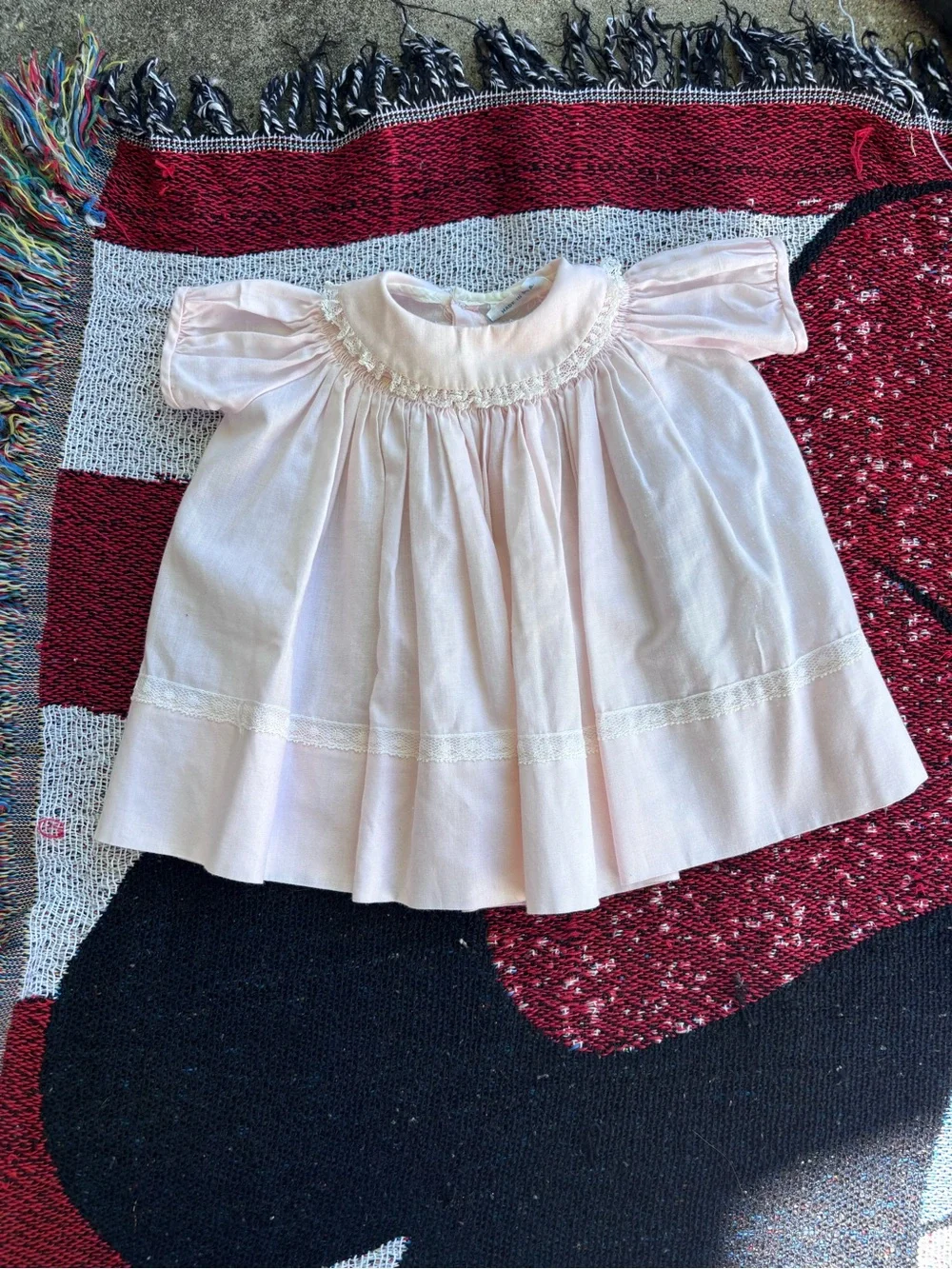 VINTAGE NANETTE PINK LACE COLLAR BABY DRESS SIZE 12 MONTHS